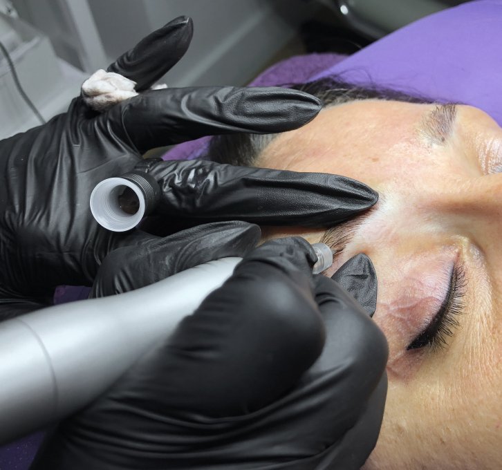 Opleiding hairstrokes 3d wenkbrauwen